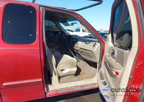 2000 Ford F-150 Work Series/Xl/Xlt from USA, damaged, VIN 1FTZX1726YKA06594